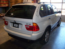 Load image into Gallery viewer, CARRIER ASSEMBLY BMW X5 2001 01 3.0L Rear Auto - NW46383
