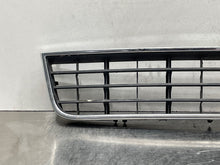 Load image into Gallery viewer, GRILLE Audi A6 2002 02 2003 03 2004 04 Center - NW98019
