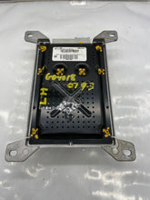 Load image into Gallery viewer, Radio  SAAB 9-3 2007 - NW139552
