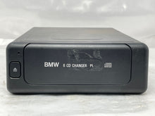 Load image into Gallery viewer, CD CHANGER BMW 740i 750i 1999 99 00 01 - NW136632
