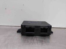 Load image into Gallery viewer, Navigation Computer XJ8 2000 00 2001 01 2002 02 2003 03 - NW377262
