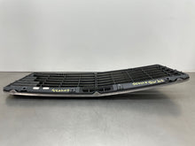 Load image into Gallery viewer, GRILL Mercedes E300D E320 E55 1996 96 1997 97 98 99 - NW98515
