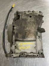 Load image into Gallery viewer, OIL PAN Mazda Tribute 6 03 04 05 06 08 - NW119630

