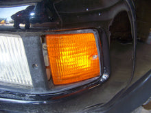 Load image into Gallery viewer, PARKLAMP Porsche 928 78 79 80 81 82 83 84 85 86 Left - NW83354
