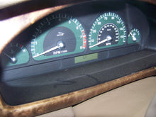 Load image into Gallery viewer, SPEEDOMETER CLUSTER 2002 02 2003 03 2004 04 - NW160542
