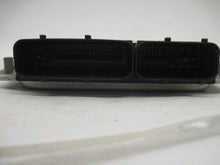 Load image into Gallery viewer, ECU ECM COMPUTER Jetta 2000 00 2001 01 Auto 2.8L - 626577
