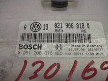 Load image into Gallery viewer, ECU ECM COMPUTER Jetta 2000 00 2001 01 Auto 2.8L - 626577

