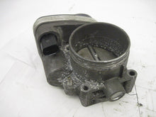 Load image into Gallery viewer, THROTTLE BODY BMW 330I X3 X5 Z3 Z4 2001 02 03 04 05 06 - 629889
