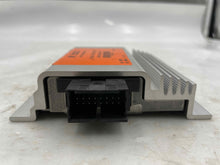 Load image into Gallery viewer, TRANSFER CASE CONTROL COMPUTER ML320 ML430 98 99 - 05 - NW35267
