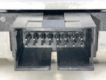 Load image into Gallery viewer, TRANSFER CASE CONTROL COMPUTER ML320 ML430 98 99 - 05 - NW35267
