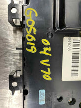 Load image into Gallery viewer, Temp Climate AC Heater Control Volvo V70 XC70 2004 04 - NW101674
