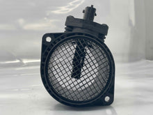 Load image into Gallery viewer, Mass Air Flow Sensor Meter MAF C70 S60 S70 S80 V70 XC70 99-02 - NW5753
