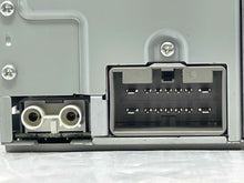 Load image into Gallery viewer, CD PLAYER C30 V50 V70 S70 2007 07 2008 08 2009 09 - NW140270
