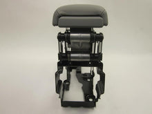 Load image into Gallery viewer, Console Lid Volkswagen Beetle 2009 09 - 633416
