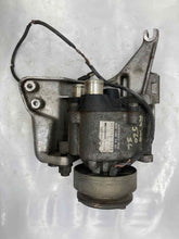 Load image into Gallery viewer, AIR INJECTION PUMP SMOG Mercedes 560SEC 560SEL 560SL 84 85 86 87 88 - 91 - NW8217
