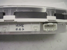 Load image into Gallery viewer, SPEEDOMETER CLUSTER Mazda 6 2004 04 - 635126
