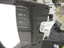 Load image into Gallery viewer, STEERING WHEEL Volkswagen Passat 2005 05 - 635933

