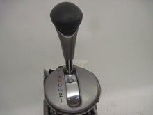 Load image into Gallery viewer, 2006 Honda Civic Floor Shifter - 637964
