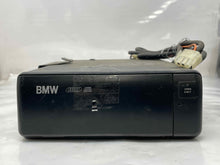 Load image into Gallery viewer, Radio  BMW M3 1991 - NW136739
