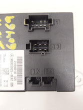 Load image into Gallery viewer, Body control computer Mercedes E320 E350 E55 E280 2005 05 2006 06 2007 07 - NW34782

