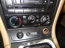Load image into Gallery viewer, Radio  MAZDA MX-5 MIATA 2001 - NW138363
