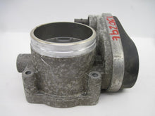 Load image into Gallery viewer, THROTTLE BODY BMW 320I 325I 525I X3 Z3 Z4 01 02 03 - 06 - 642673
