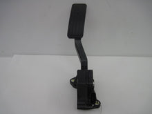 Load image into Gallery viewer, ELECTRONIC PEDAL ASSEMBLY Subaru Legacy 2011 11 - 647360
