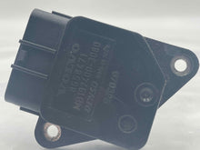 Load image into Gallery viewer, Mass Air Flow Sensor Meter MAF C30 Pickup C70 S40 S60 S80 V40 04-14 - NW5778
