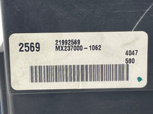 Load image into Gallery viewer, TEMPERATURE CONTROLS Cadillac CTS 03 04 05 06 - NW98872
