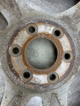 Load image into Gallery viewer, WHEEL RIM Envoy Envoy XL Envoy XUV 02-09 17x7 ALUM 17x7, 6 lug, 5" - NW196607
