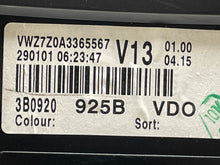 Load image into Gallery viewer, SPEEDOMETER CLUSTER Passat 2001 01 2002 02 - NW162207
