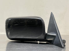 Load image into Gallery viewer, Side View Mirror BMW 318i 323i 328i 92 93 94 - 99 Right - NW51779
