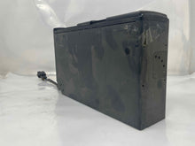 Load image into Gallery viewer, CD CHANGER Range Rover Discovery 99 00 01 02 03 04 - NW139325
