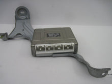 Load image into Gallery viewer, THEFT LOCKING COMPUTER Highlander 2001 01 2002 02 03 - 656709
