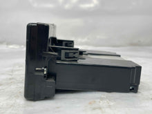 Load image into Gallery viewer, Display Screen Volvo C30 S40 2007 07 08 09 10 - NW140317
