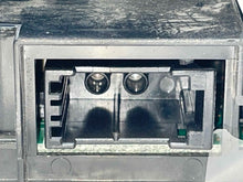 Load image into Gallery viewer, Display Screen Volvo C30 S40 2007 07 08 09 10 - NW140317
