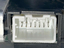 Load image into Gallery viewer, Display Screen Volvo C30 S40 2007 07 08 09 10 - NW140317
