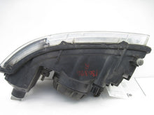 Load image into Gallery viewer, HEADLIGHT LAMP ASSEMBLY Freelander 2002 02 2003 03 Right - 658413
