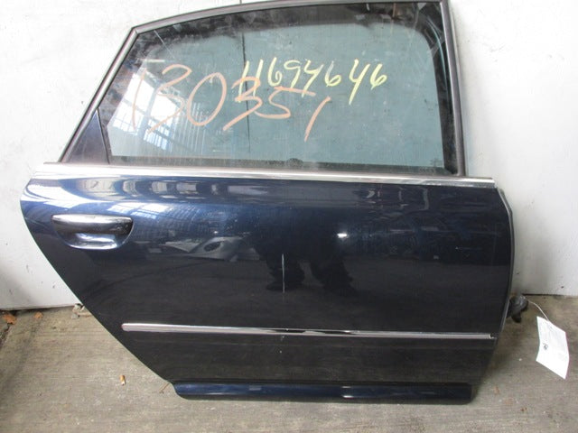 REAR DOOR Audi A8 2003 03 2004 04 2005 05 2006 06 2007 07 08 09 10 Right - 658647