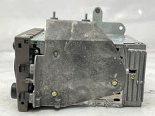 Load image into Gallery viewer, RADIO JAGUAR S TYPE 2000 00 01 02 03 AM FM CASSETTE - NW137780

