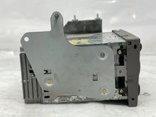 Load image into Gallery viewer, RADIO JAGUAR S TYPE 2000 00 01 02 03 AM FM CASSETTE - NW137780
