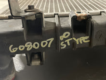 Load image into Gallery viewer, RADIATOR  Jaguar S Type 2000 00 2001 01 2002 02 2003 03 - NW132256
