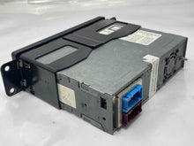 Load image into Gallery viewer, CD PLAYER 525i 320i 330i x5 325i 2002 02 - NW136826

