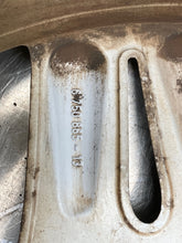 Load image into Gallery viewer, WHEEL BMW X5 2001 01 2002 02 2003 03 2004 04 2005 05 2006 06 18x8.5 5 Spoke - NW198303
