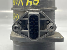 Load image into Gallery viewer, Mass Air Flow Sensor Meter MAF Q7 Beetle Golf Golf Cabriolet 00-11 - NW5685
