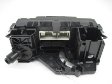 Load image into Gallery viewer, Temp Climate AC Heater Control Volkswagen Golf Rabbit 2006 06 07 08 09 Manual - 661638
