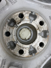 Load image into Gallery viewer, Wheel Rim  FREELANDER 2003 - NW200978
