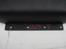 Load image into Gallery viewer, Console Lid Land Rover Discovery 2004 04 - 661691
