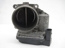 Load image into Gallery viewer, THROTTLE BODY Audi TT Beetle Jetta Tiguan 2008 08 2009 09 2010 10 2011 11 12 - 662827
