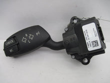 Load image into Gallery viewer, TURN SIGNAL SWITCH BMW M6 525i 530i 650i 2006 06 2007 07 08 09 10 - 666620
